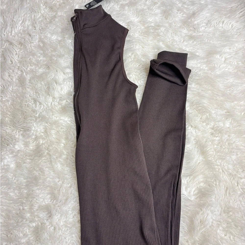 Brown Ribbed Women's Jumpsuit - Picture 3 of 9